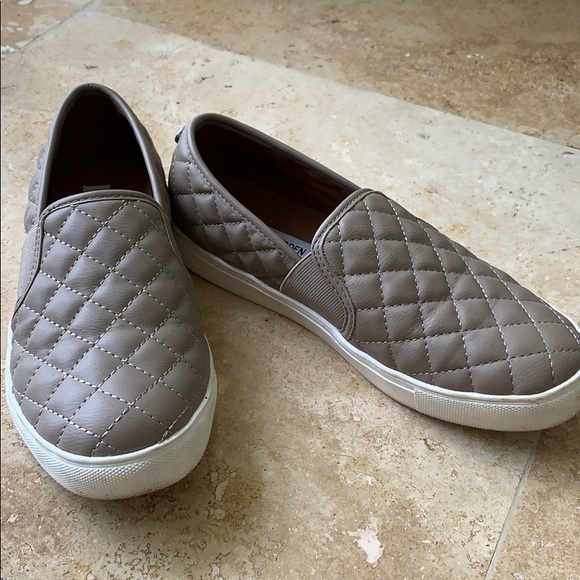 Steve Madden Shoes - Quilted Steve Madden shoes